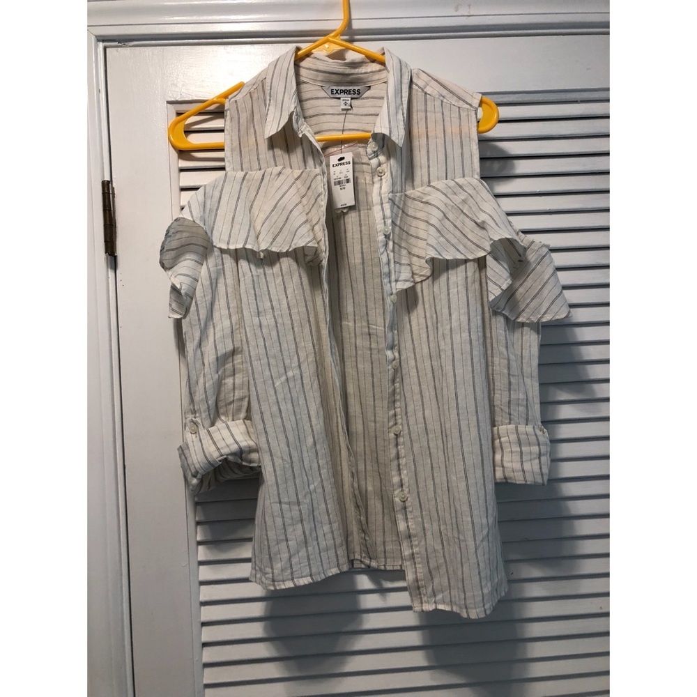 Express cold shoulder button down - Picture 3 of 5